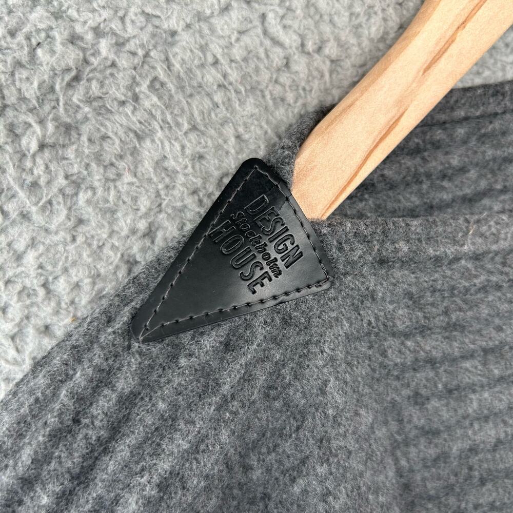 DESIGN HOUSE STOCKHOLM Gray Poncho Ablesson Pleece Sweater Minimalist Capsule - Picture 4 of 8